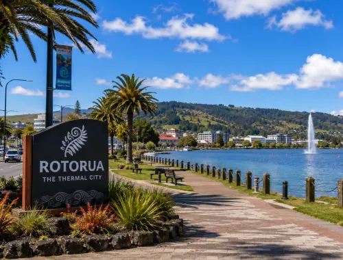 Private transfer between Taupō and Rotorua