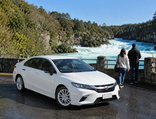 Private transport to Huka Falls from Taupō by car or van
